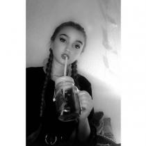 Lysandra-Crazy
