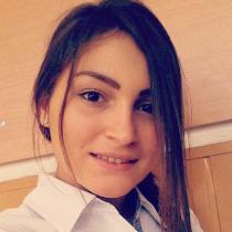 nadine6700