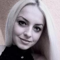 Stephani1989