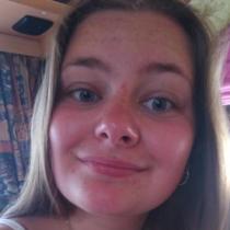Tania-dlx