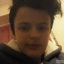 xLauYanX