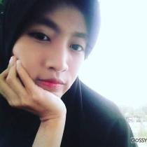 Yasmine64689