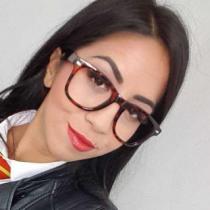 Yolande23